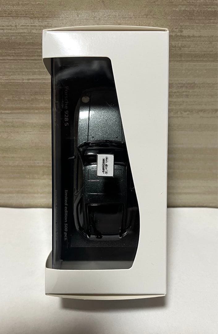 ミニチャンプス 1/43 ポルシェ 928 S 1978 グレーメタリック