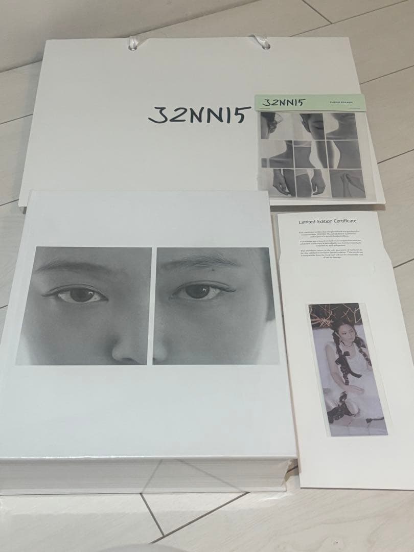 JENNIE ジェニ Photobook popupフォトブック j2nni5 - メルカリ