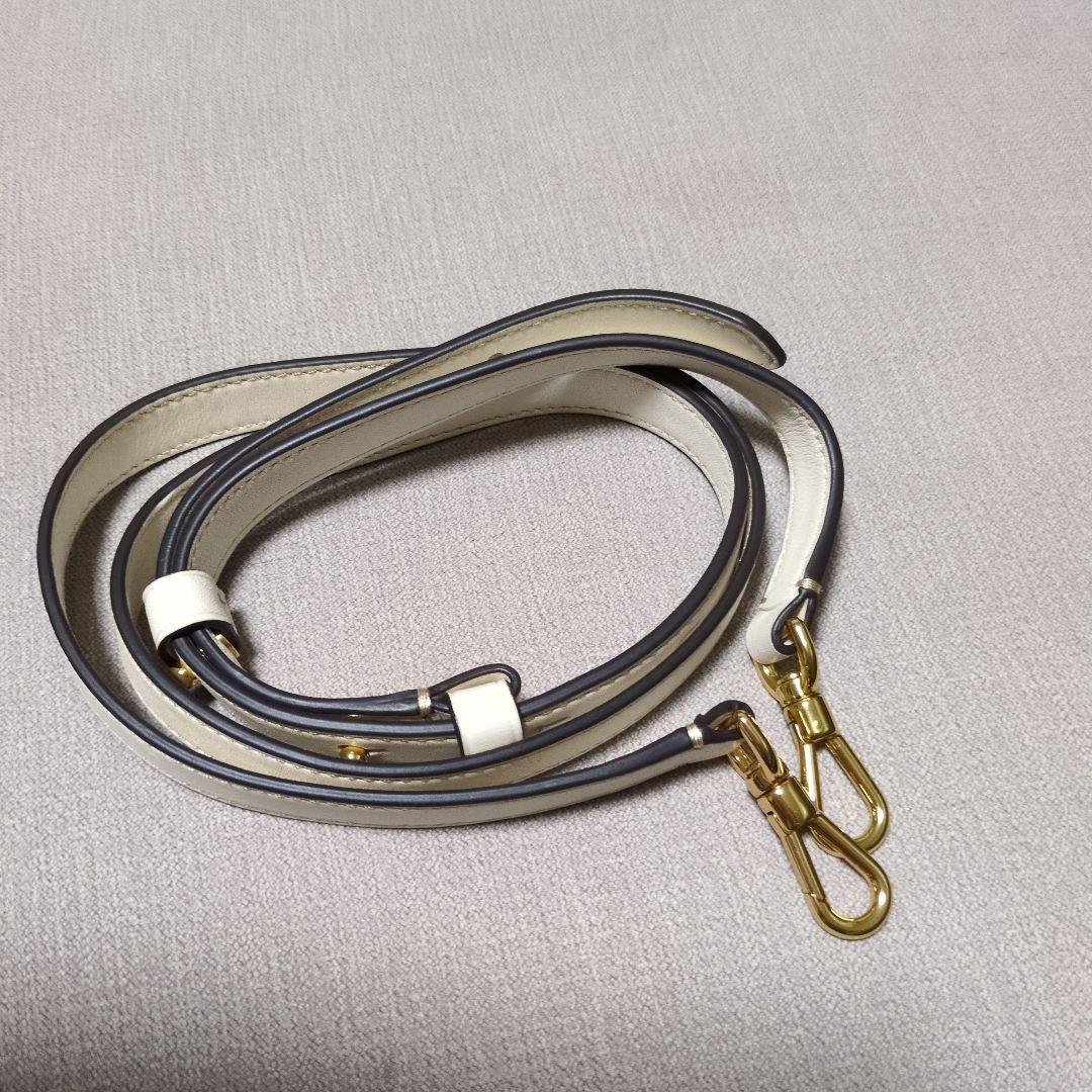 kate spade ダコタ スモール クロスボディ ホワイト