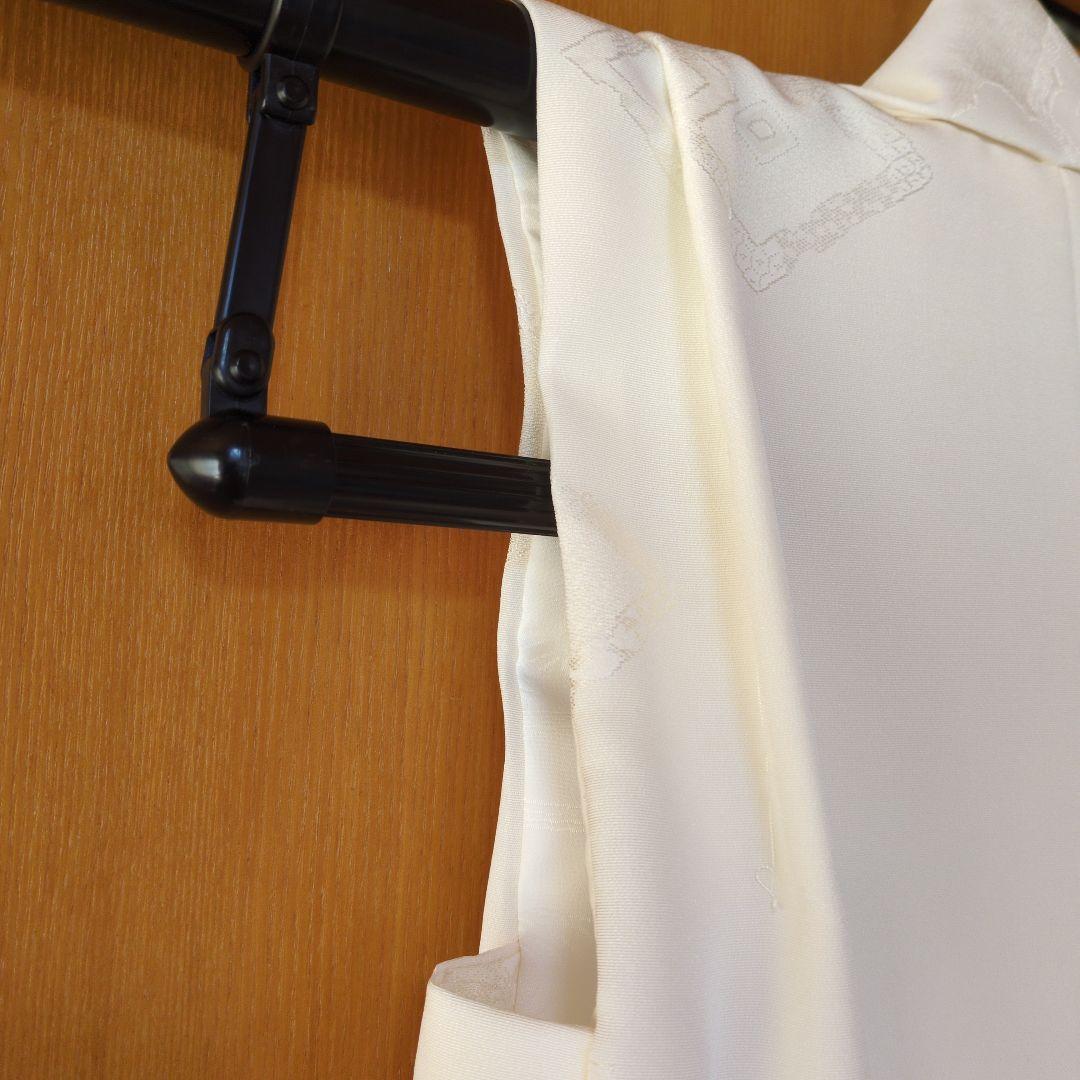 七五三３歳正絹柄入り縮緬新品の被布（中綿無し）オフホワイト