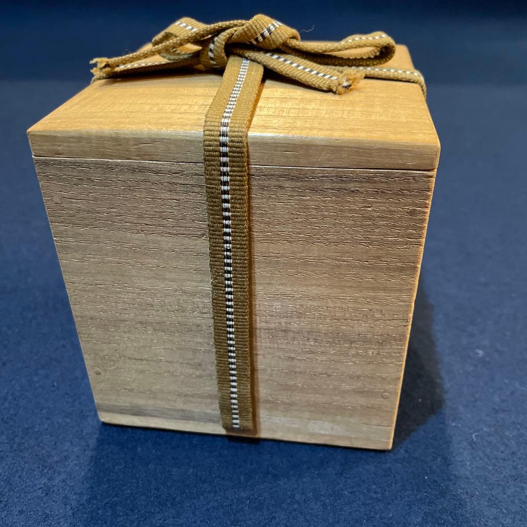 「遠州七窯」の一つでもある『膳所焼』で『陽炎園(窯)』の【大海茶入】共箱　茶道具