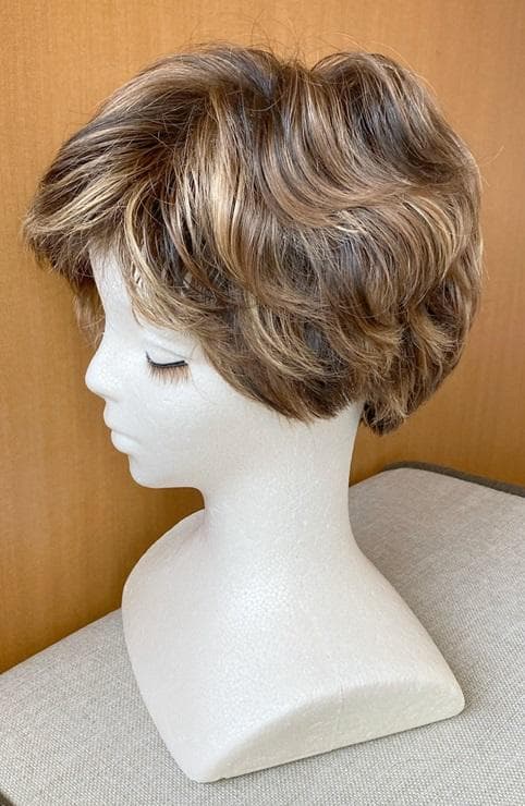 パープルプル　フォンテーヌ　VALAN　人毛MIX　グラデーションショート