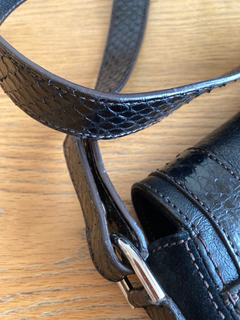 カルティエ　ショルダーバッグ