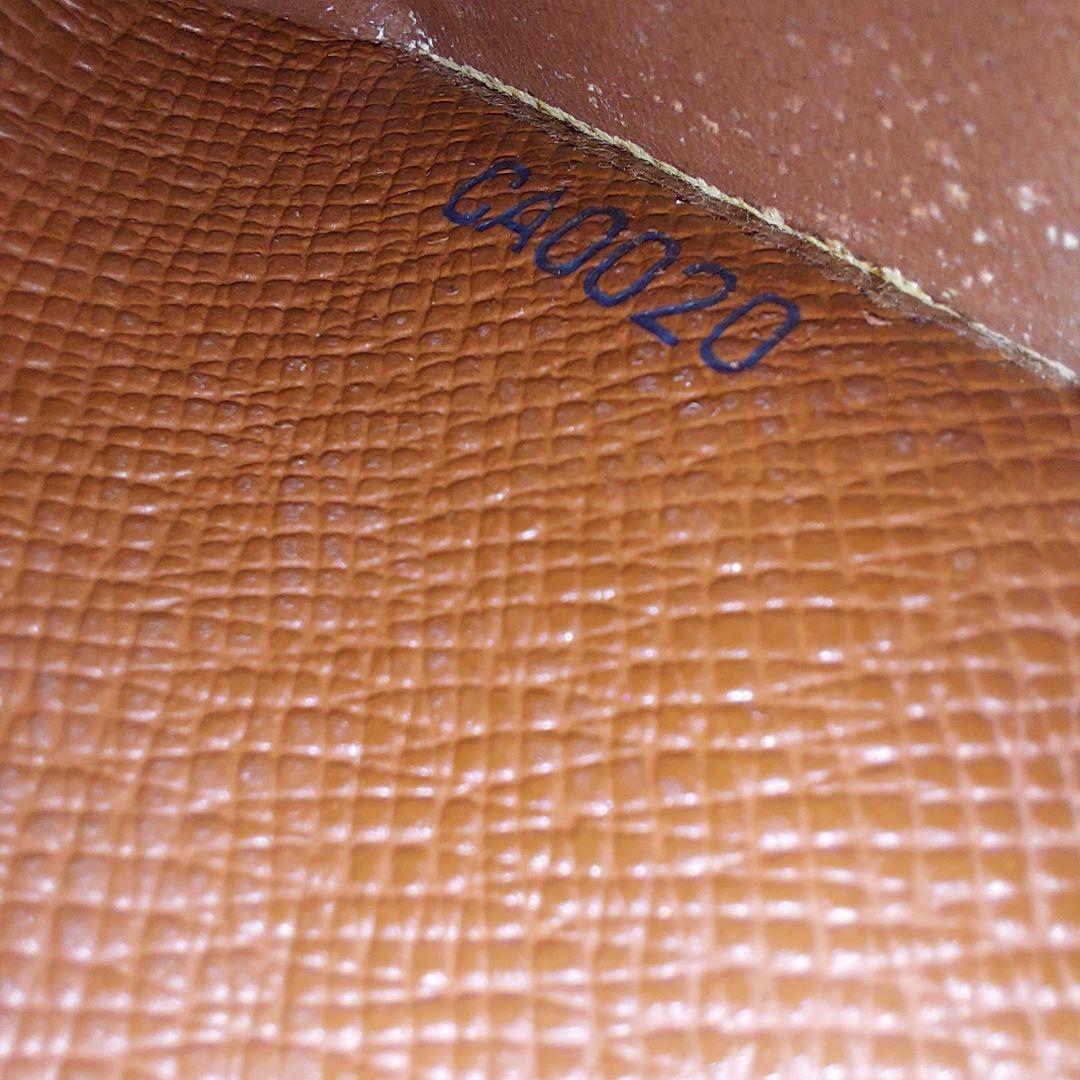 美品 Louis Vuitton ルイヴィトン コンパクトジップ 二つ折財布