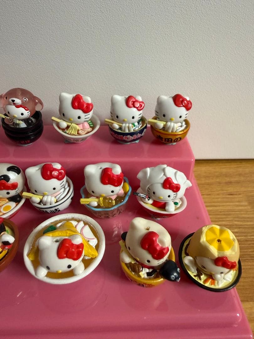 ハローキティ　ご当地キティ　ストラップ　まとめ売り　21点セット