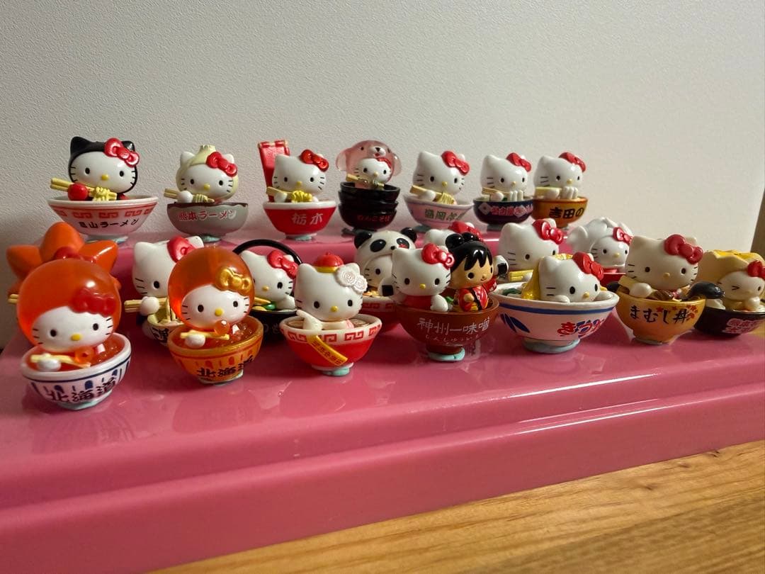 ハローキティ　ご当地キティ　ストラップ　まとめ売り　21点セット