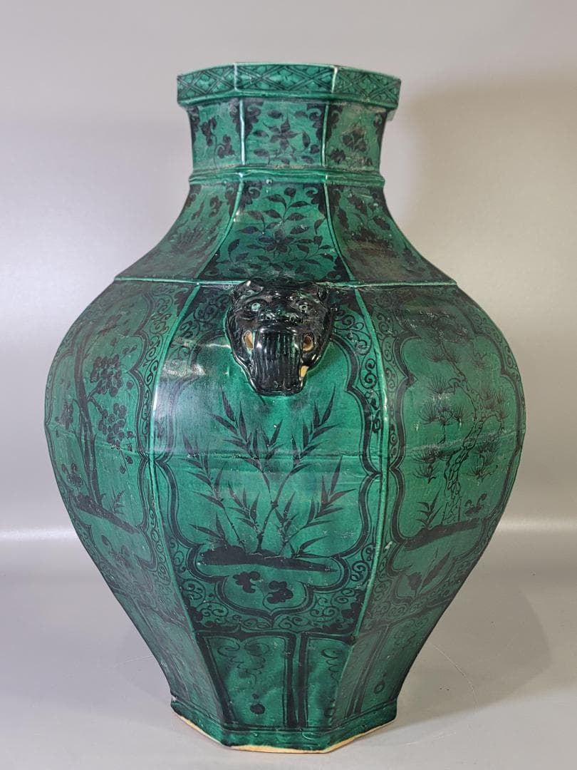 古い 中国 緑釉 獣耳 六角 瓶 高さ 39.5ｃｍ DT621