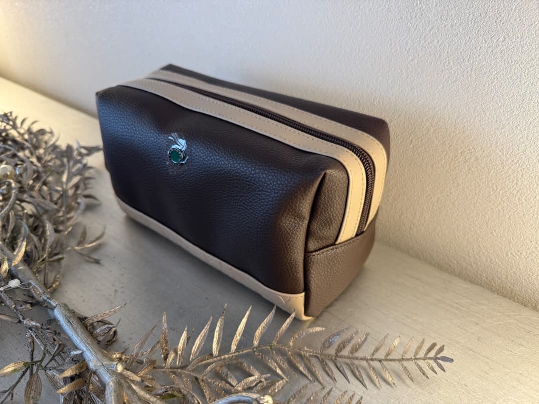 エミレーツ航空 ファーストクラス アメニティ メンズ ブルガリ