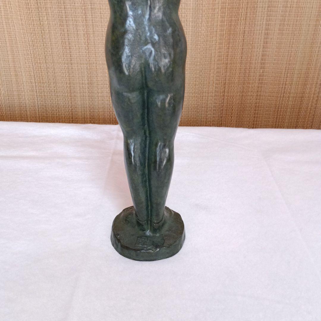 ブロンズ彫刻 女性像 王冠 - メルカリ