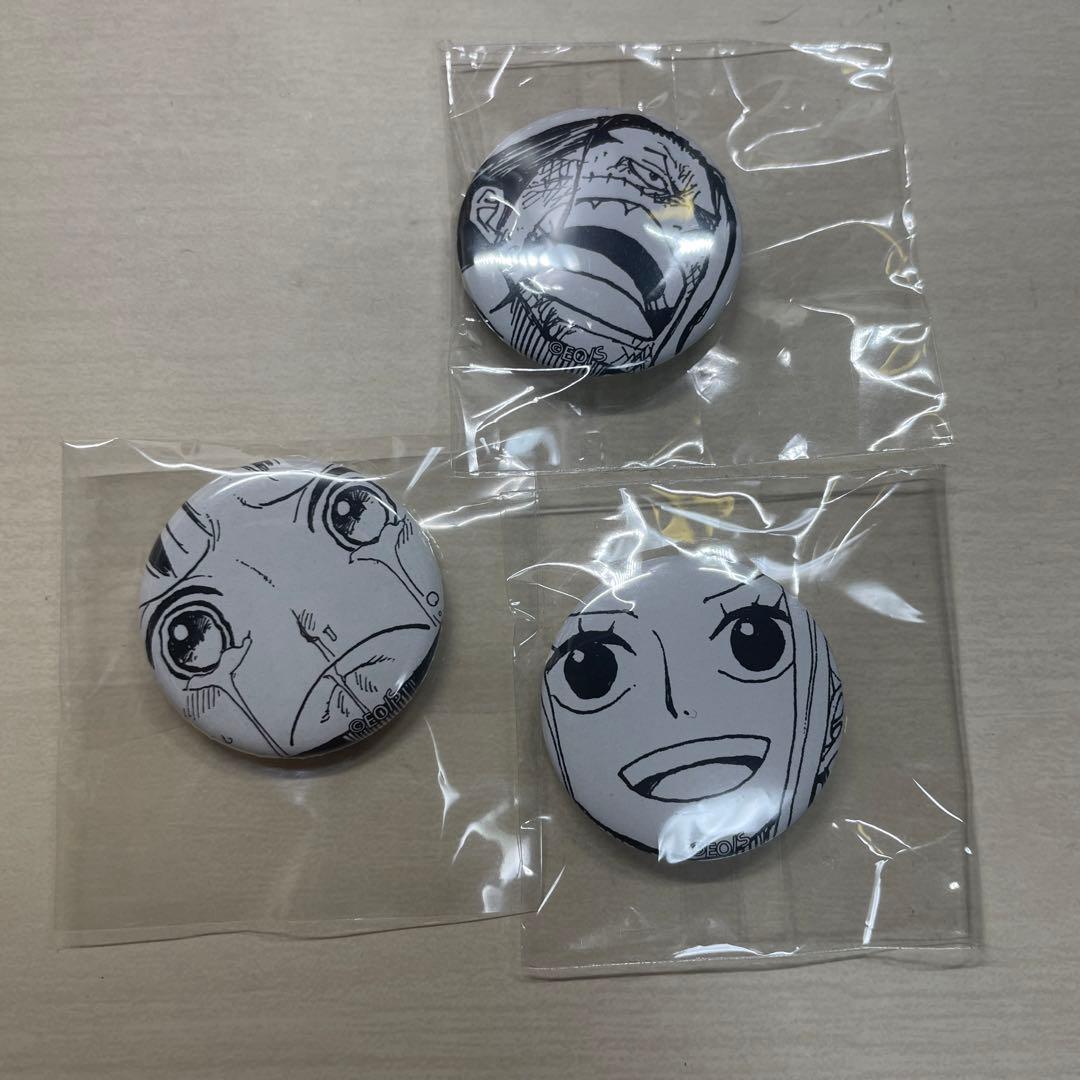 ONE PIECE ALL FACES 缶バッジ クロコダイル ロビン ビビ