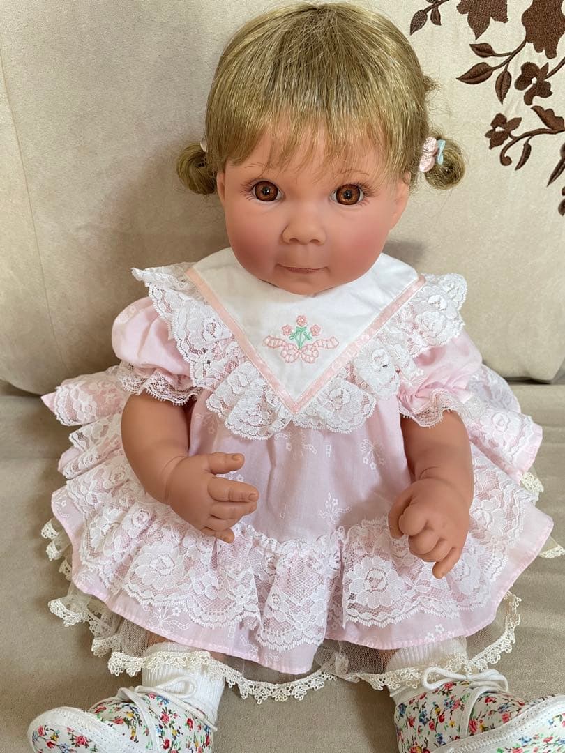 リーミドルトン LEE MIDDILTON リボーンドール 洗礼服 赤ちゃん人形