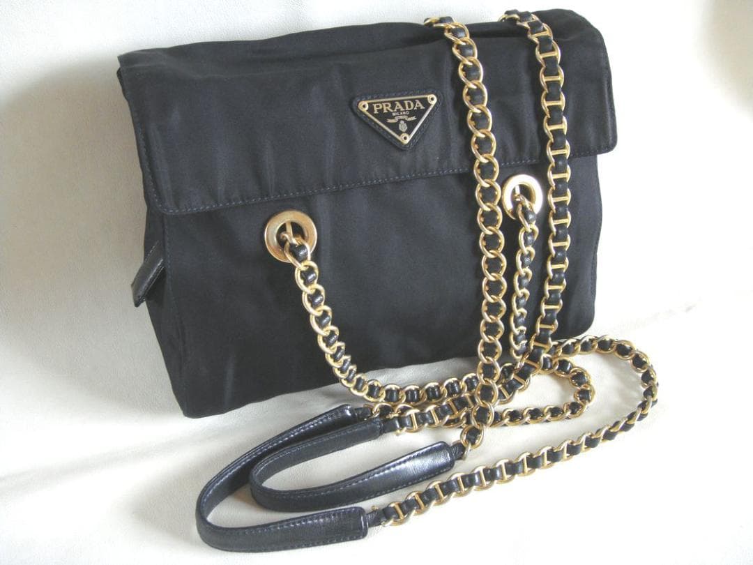 PRADA プラダ チェーン ショルダーバッグ