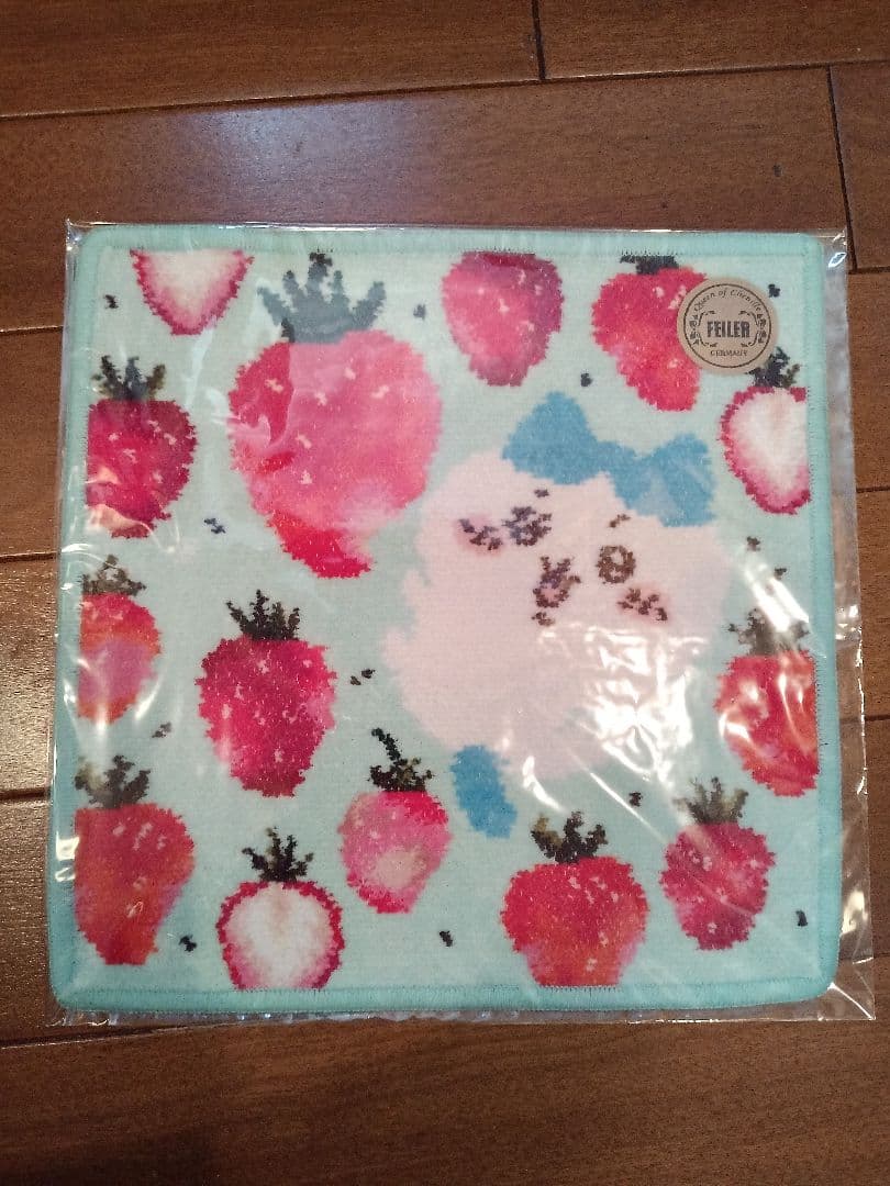 ぷ*ん様 FEILER ちいかわフルーツデザイン タオルハンカチセット