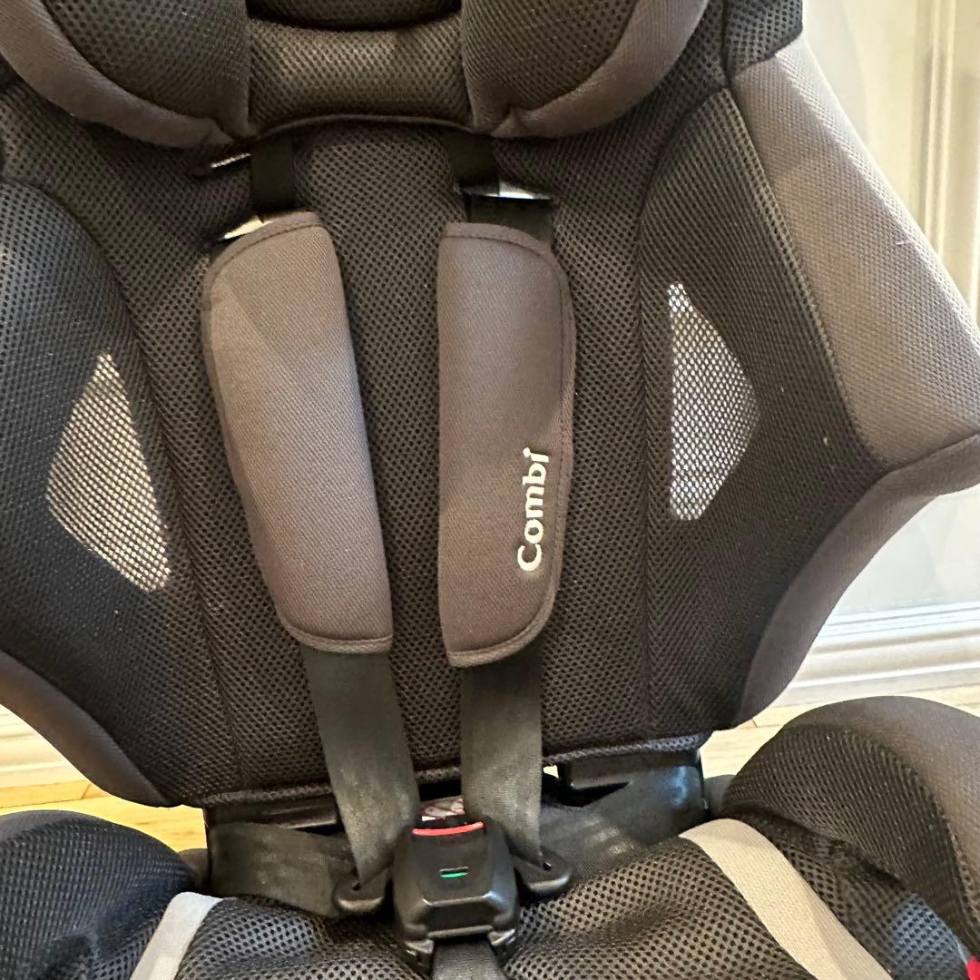 美品！Combi ジョイトリップ エアスルーGH グレー　チャイルドシート