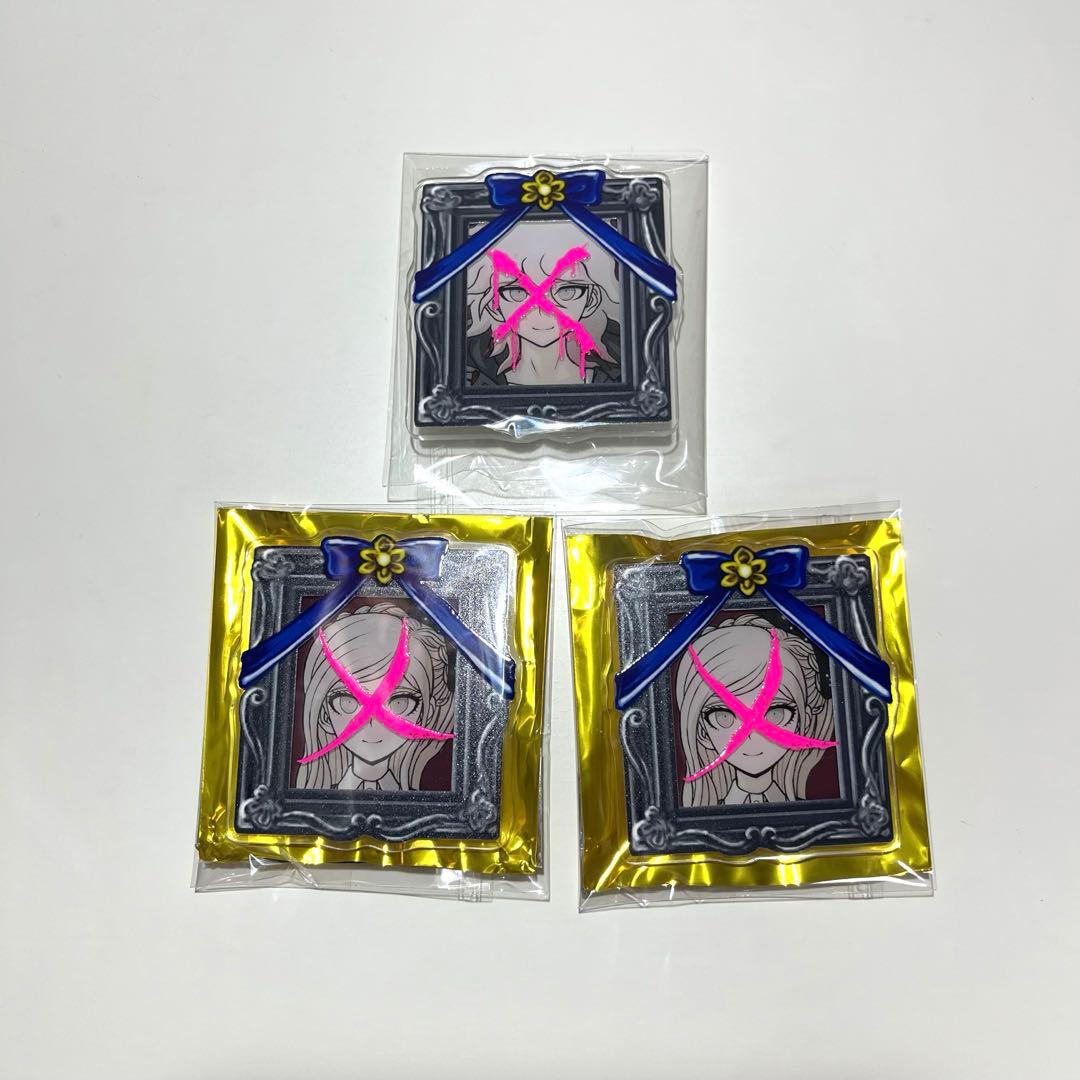 ダンガンロンパ 遺影アクリルバッジ 狛枝 ソニア ダンガンロンパ