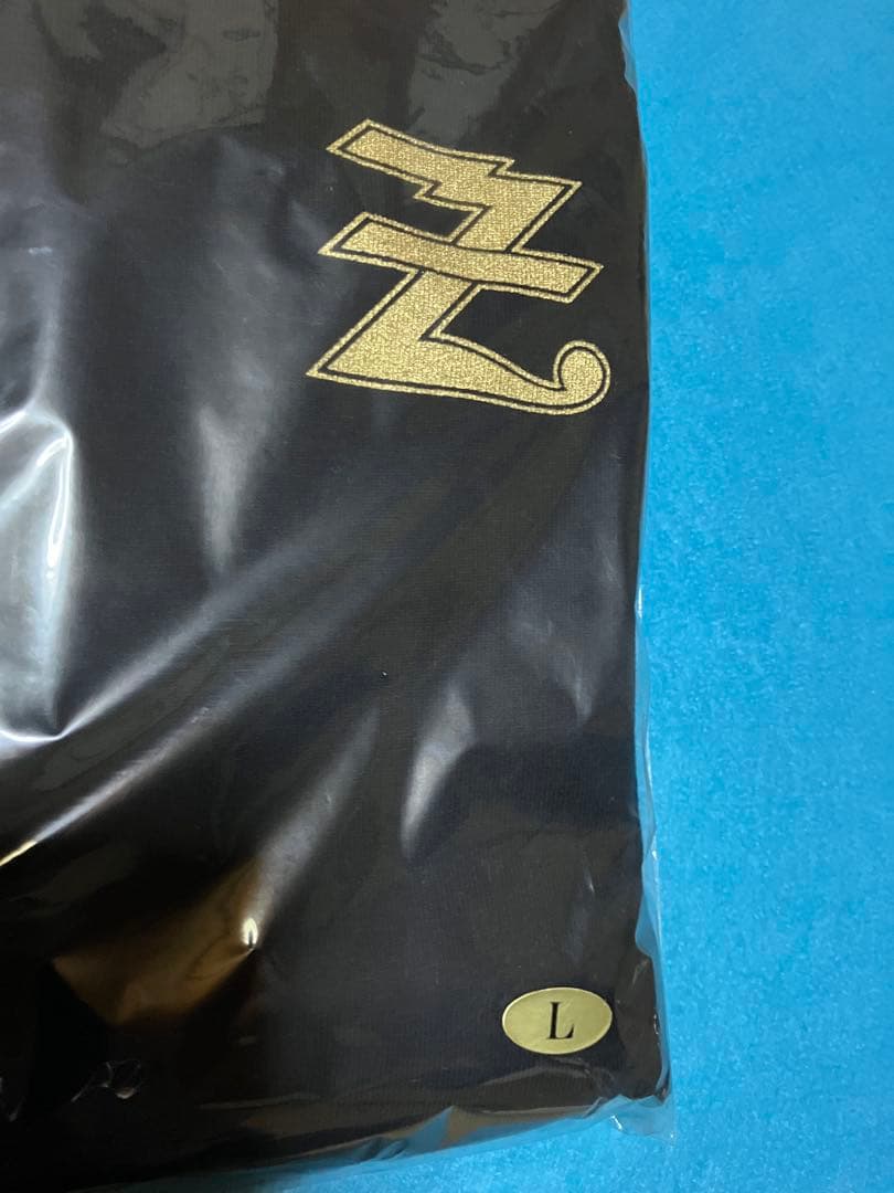 矢沢永吉★パーカー★スリーロゴ★Lサイズ★ 新品・未開封品