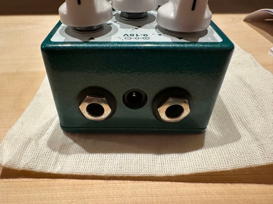 EarthQuaker Devices The Depths ヴィブラート