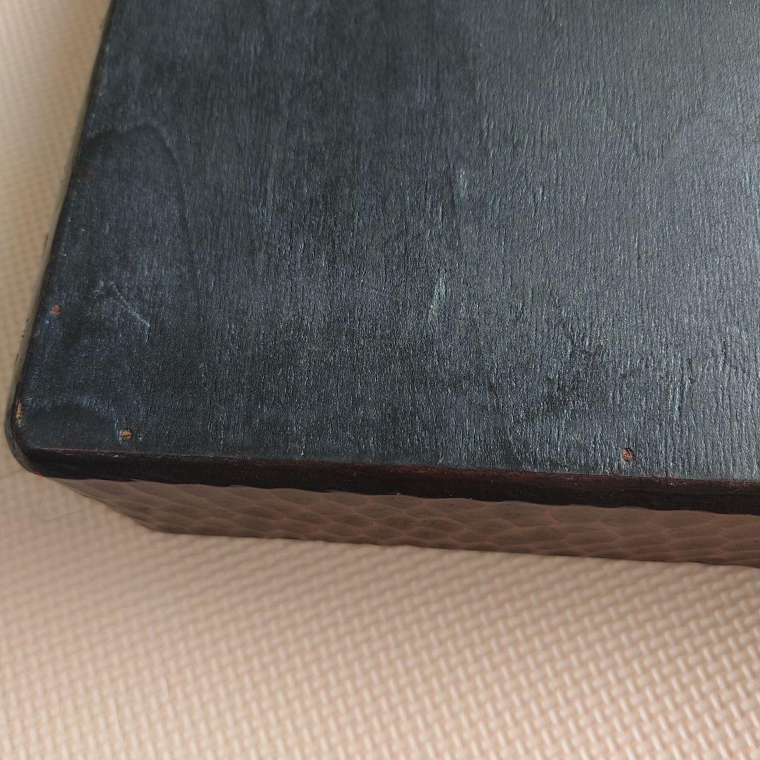 鎌倉彫 乱れ箱 牡丹 亀甲 2箱 木製 衣裳箱 入れ子 レトロ 着物ケース