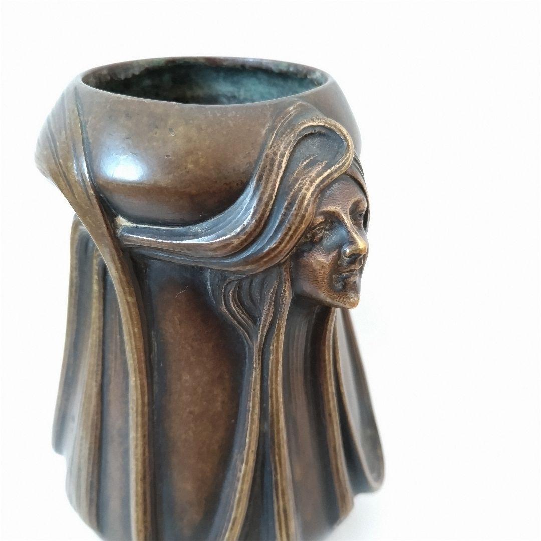 匿名配送】アール・ヌーヴォー 女性像 花器