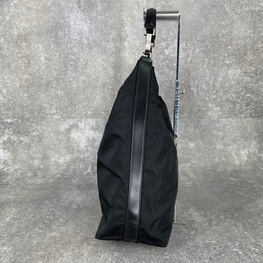 美品 GUCCI グッチ ナイロン レザー G金具 ワンショルダーバッグ 黒