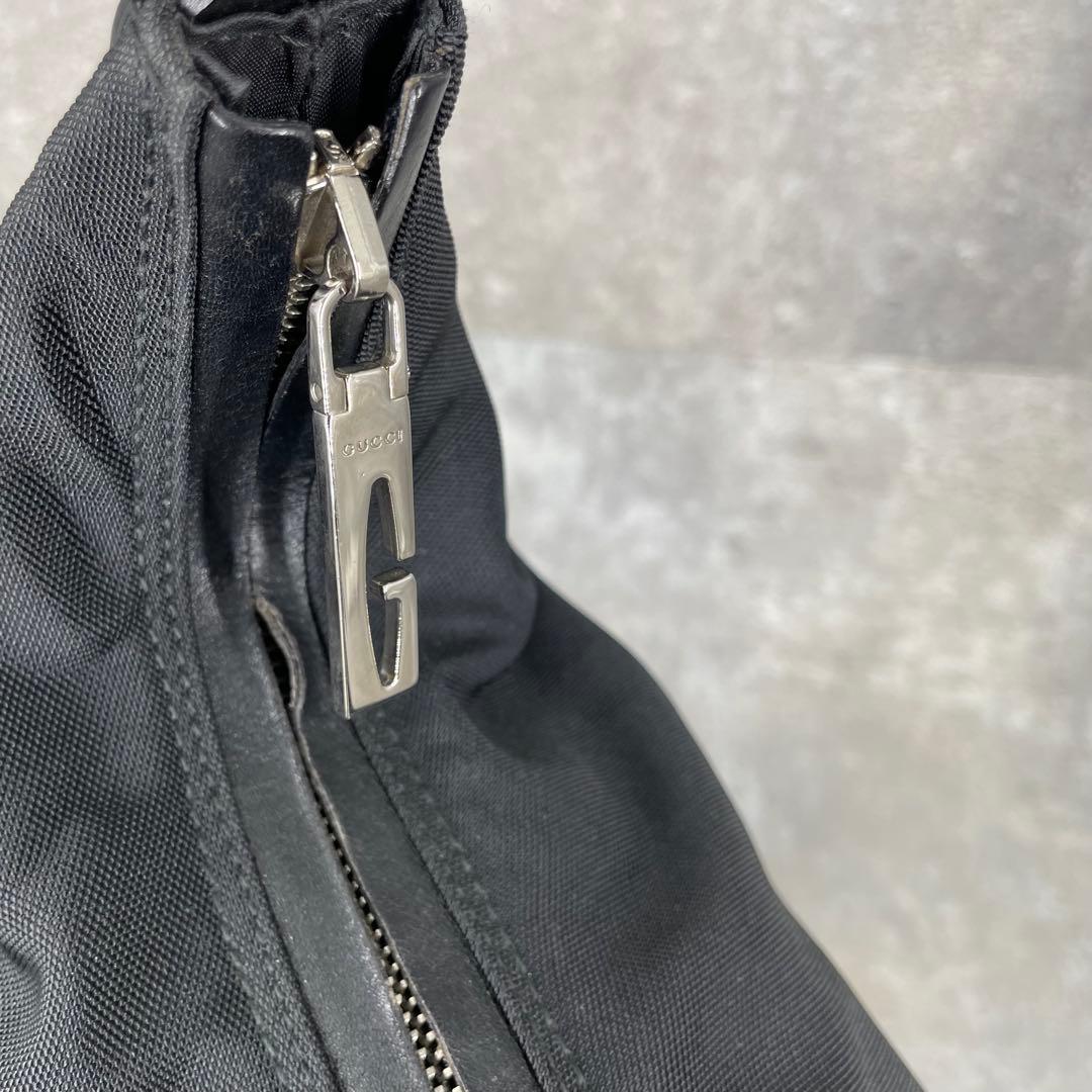 美品 GUCCI グッチ ナイロン レザー G金具 ワンショルダーバッグ 黒