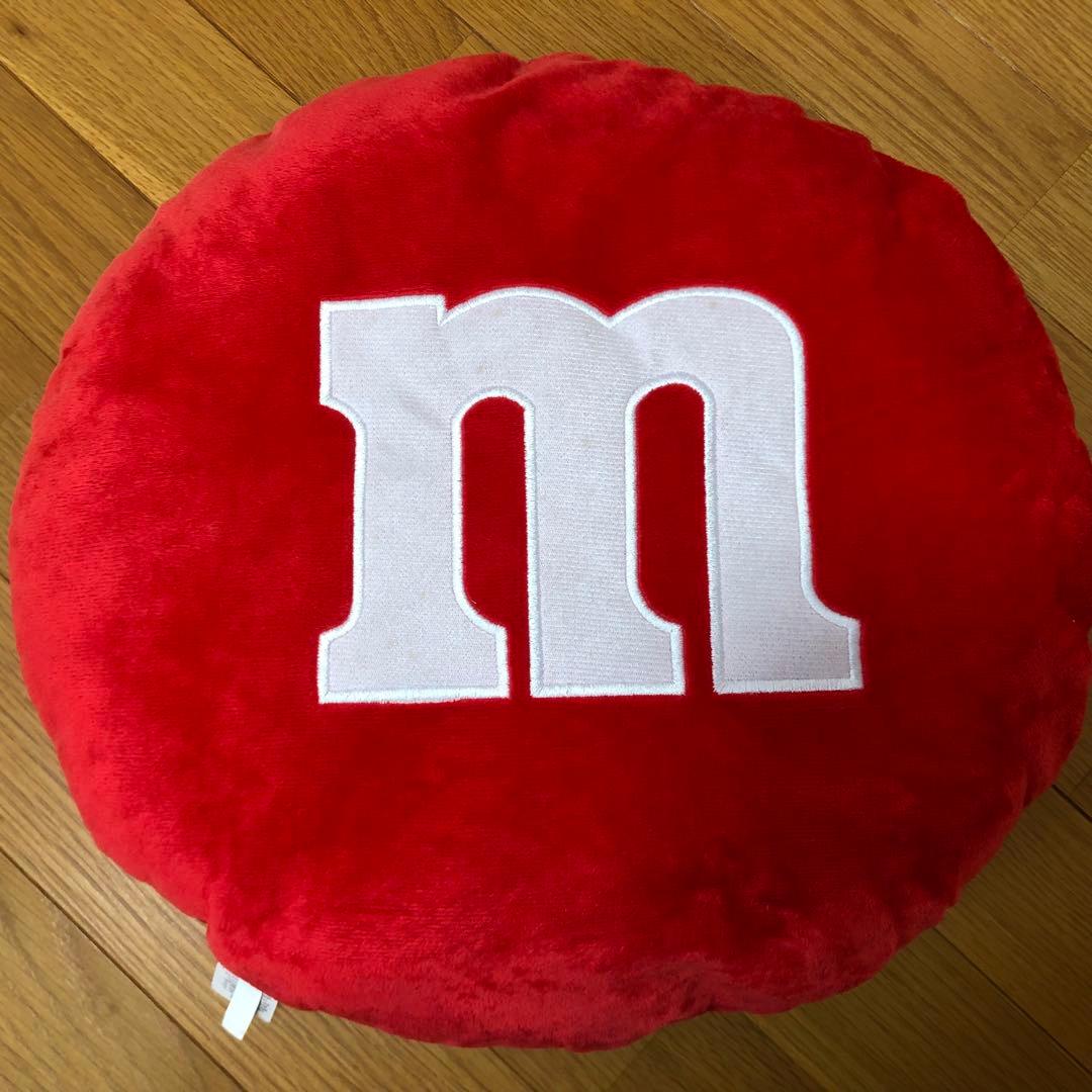 m&ms スポンジボブ　クッションセット