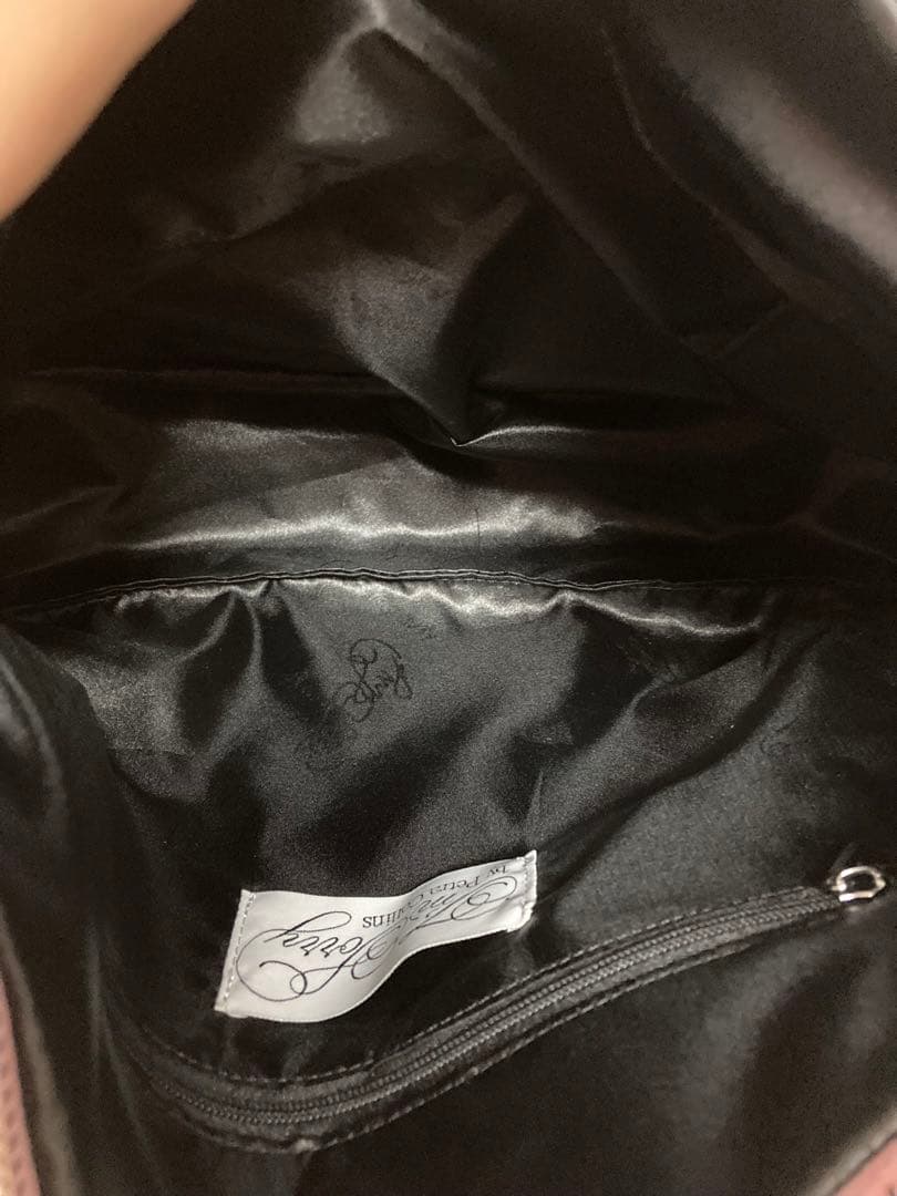 I’m sorry by petra ピンクのキャラクターショルダーバッグ