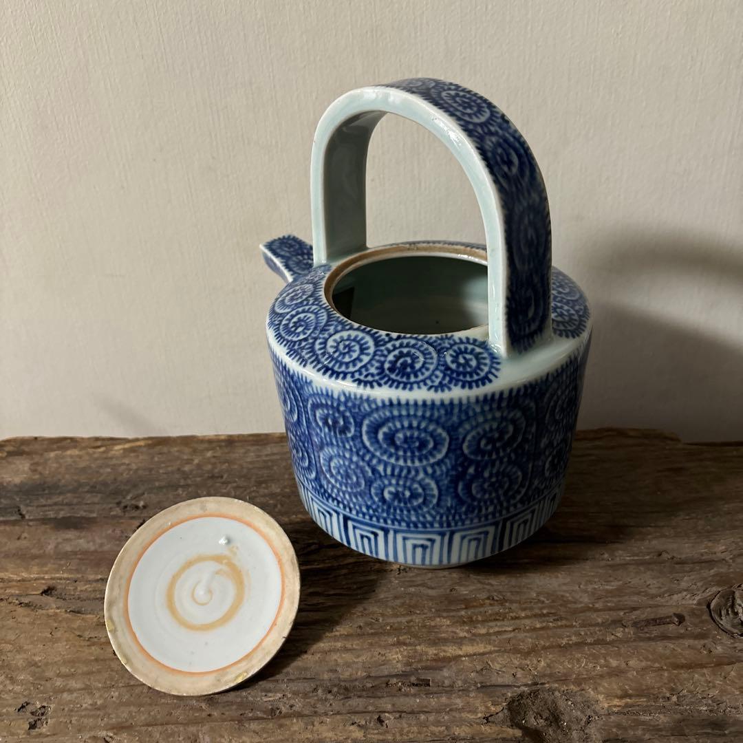 古伊万里タコ唐草染付銚子　酒器　伊万里　波佐見　砥部焼　瀬戸　古民芸　白磁　李朝