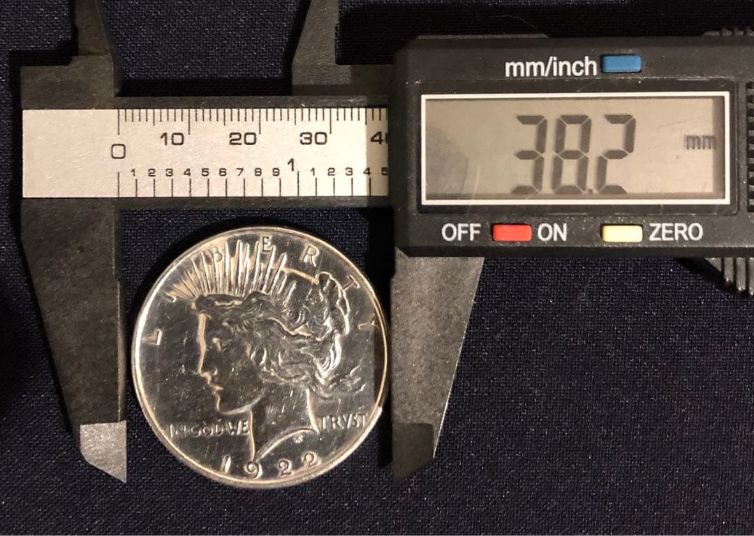 アメリカ　銀貨　1922年 平和の女神像 1ドル　カプセル入り