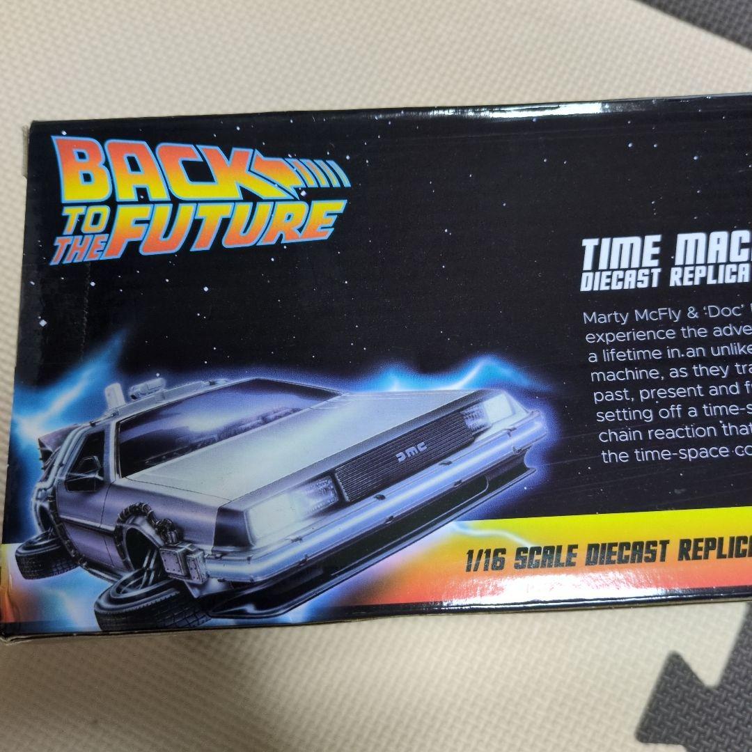 新品未開封　ネカ製 バックトゥザフューチャー デロリアン ダイキャスト