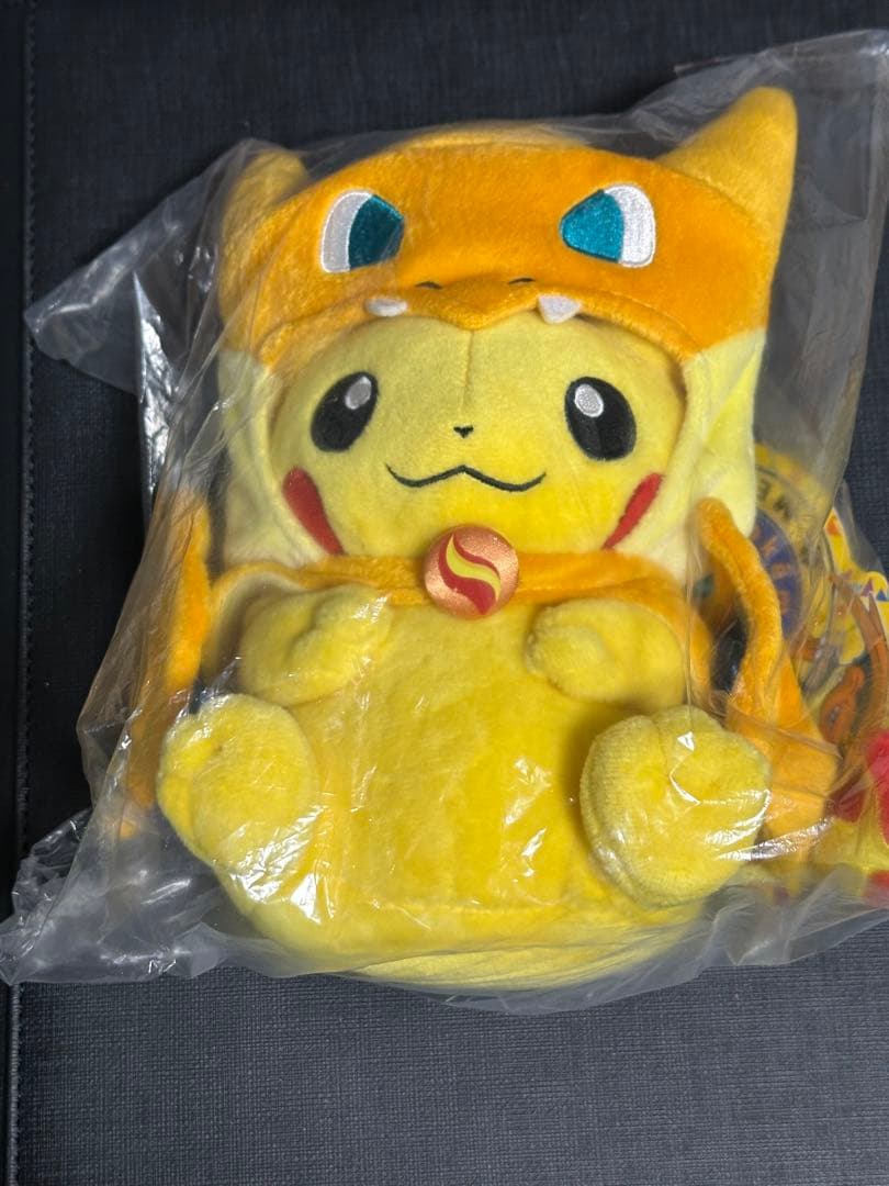 ポケモンセンターメガトウキョーのピカチュウ ぬいぐるみ