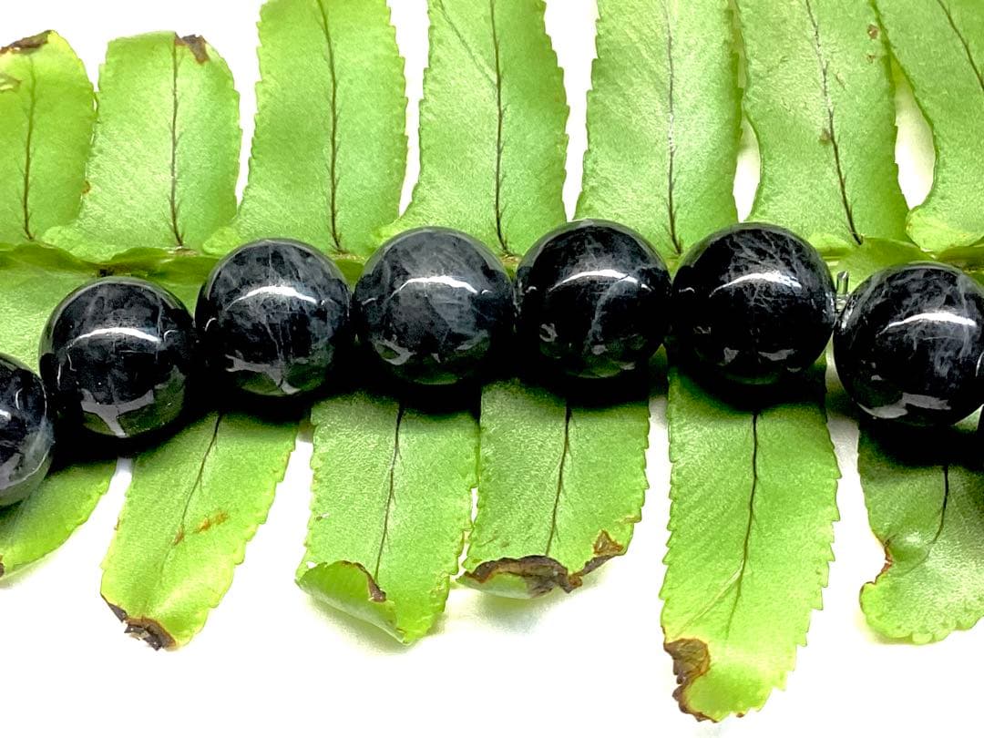 ✳激貴重ブレスレット　ガネッシュヒマール水晶*ドクロ&糸魚川翡翠*薄墨色　鑑別書