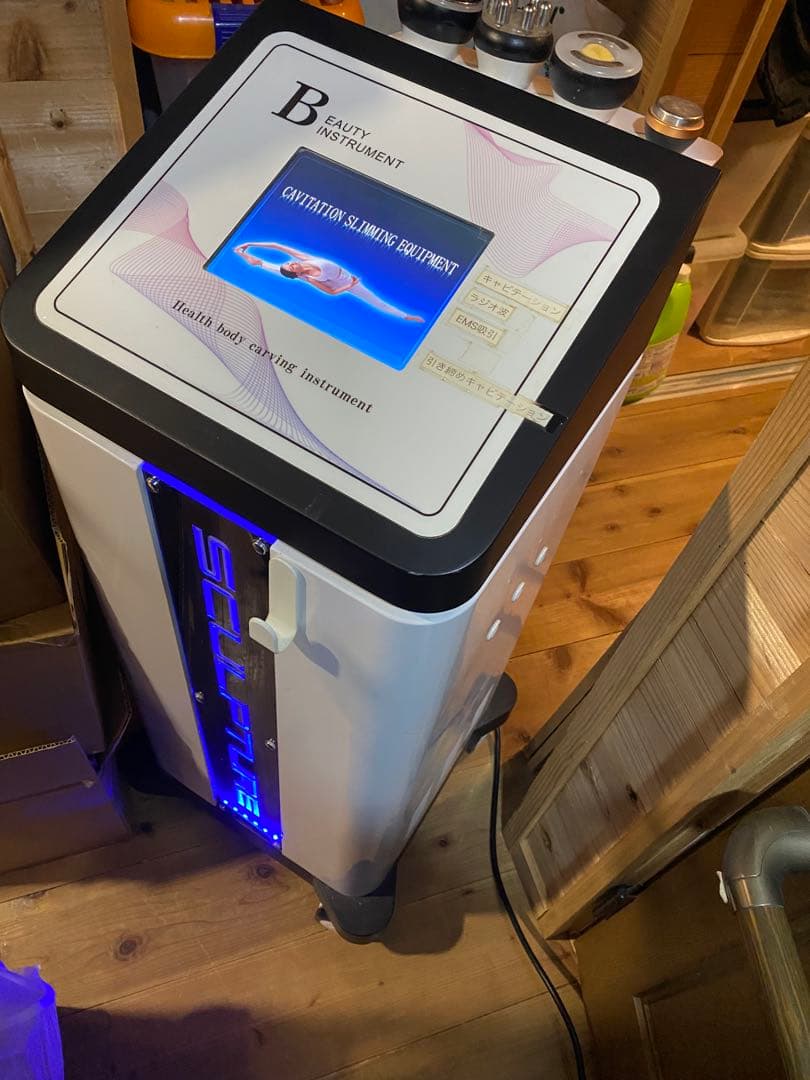 業務用　キャビテーション　ラジオ波　エステ他 家庭・業務用キャビテーション 25KHz 40KHz ラジオ波 CavistarPRO