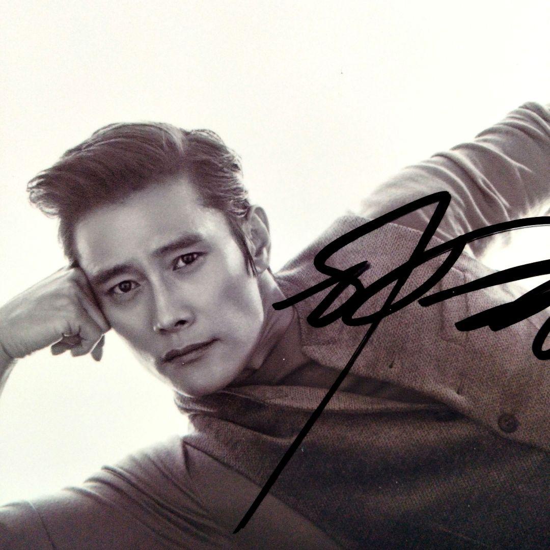 セール中…イ・ビョンホン直筆サイン入り2Lサイズ写真…Lee Byung-hun