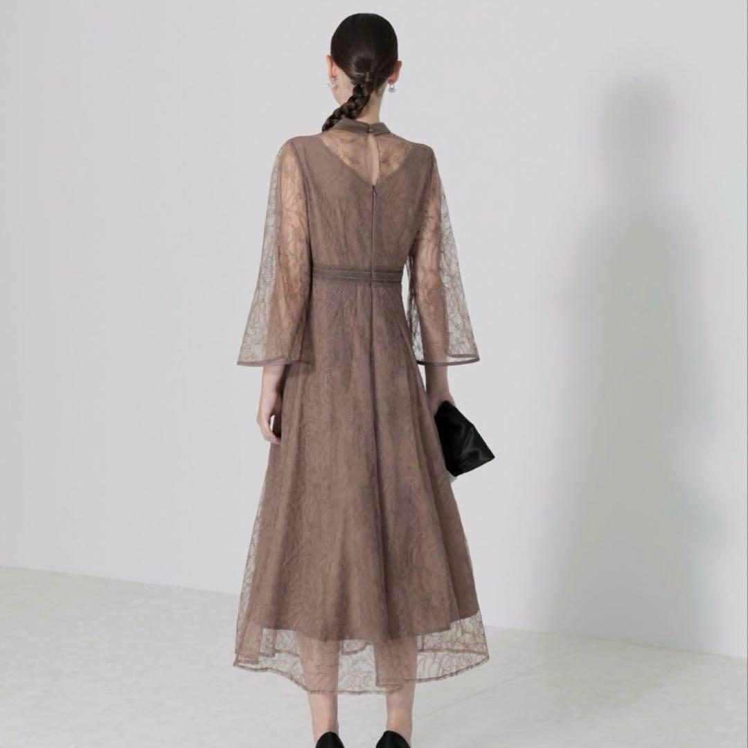 今月で削除します【LEJA】レジャ 総レースケープＡラインドレス