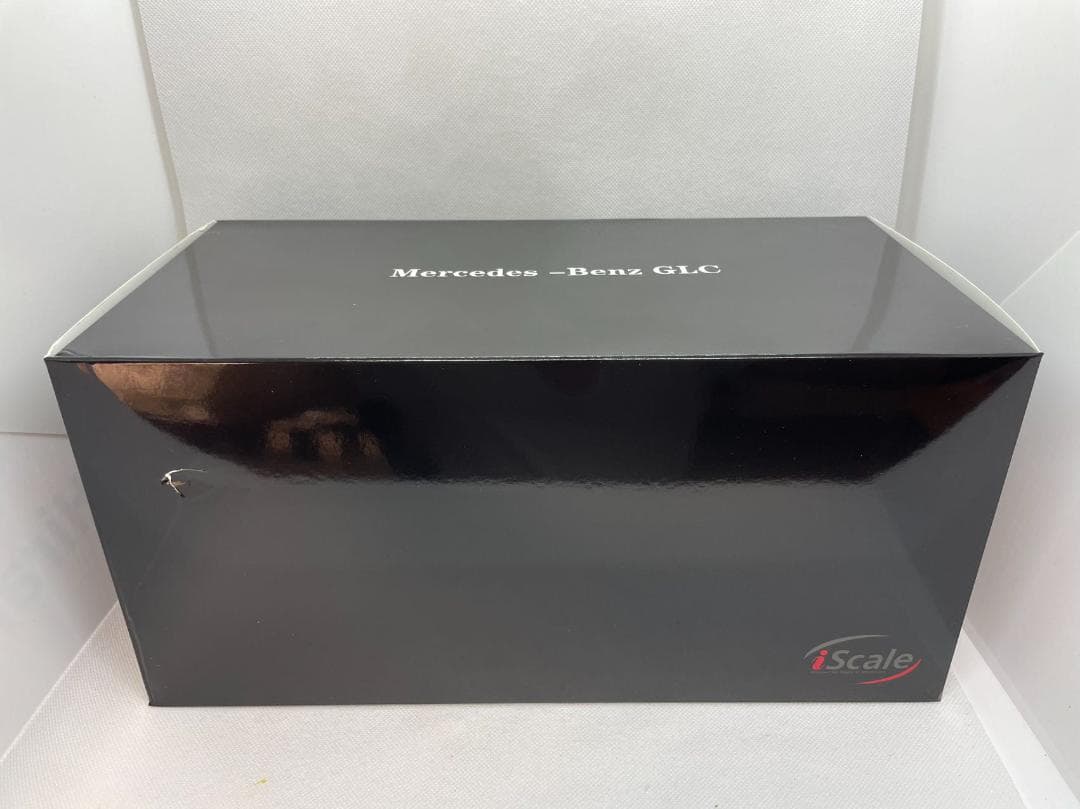 302-014 iScale 1/18 メルセデスベンツ GLC ブラック
