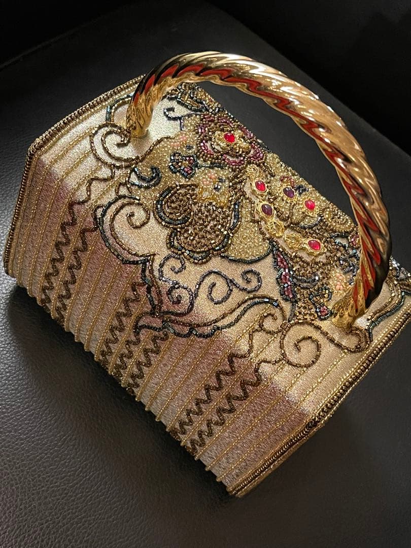 LUMI ビーズ刺繍 ゴールド パーティーバッグ