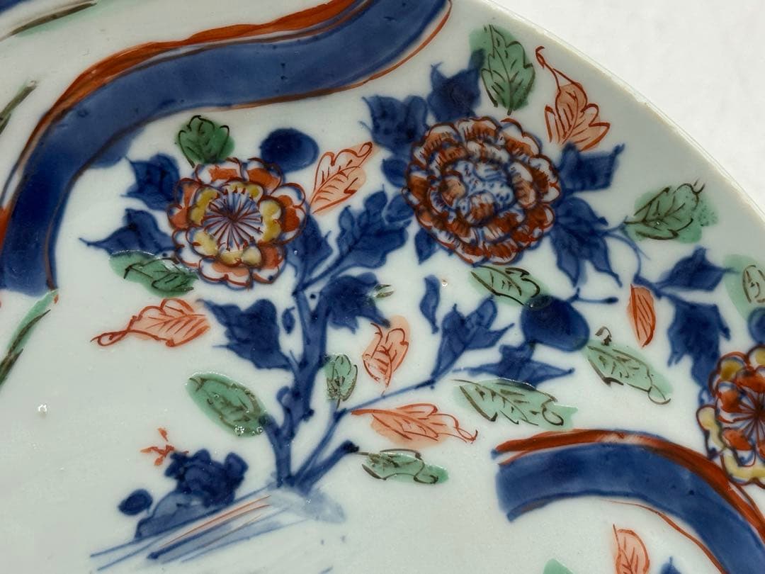 中国　明時代　南京赤絵草花捻文皿　青華五彩　共箱　アンティーク　送料込み1219