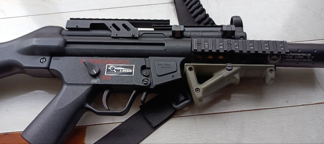 トイガン・東京マルイ MP5クルツ