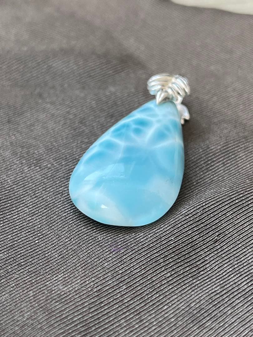 天然石ラリマー☆高品質！しずく型ペンダントトップ②☆リーフ型
