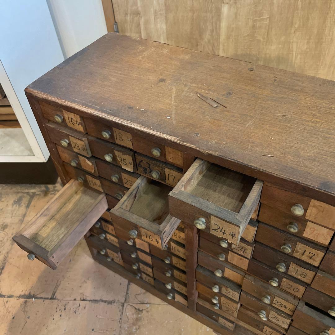訳あり）T2【送料込み】活版印刷所から出た木のタンス【古道具】【活版