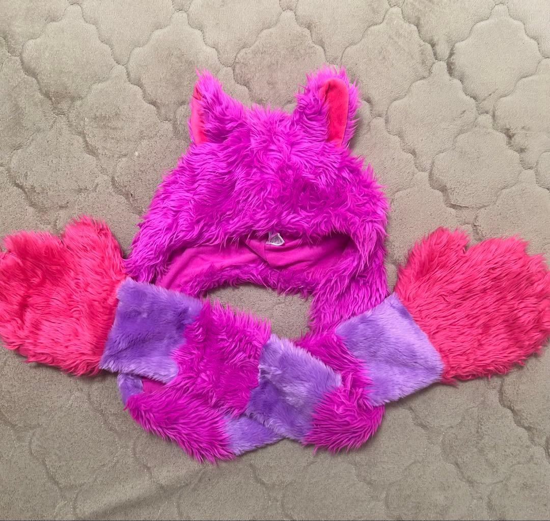 ディズニー マフラーファンキャップ チェシャ猫 - メルカリ