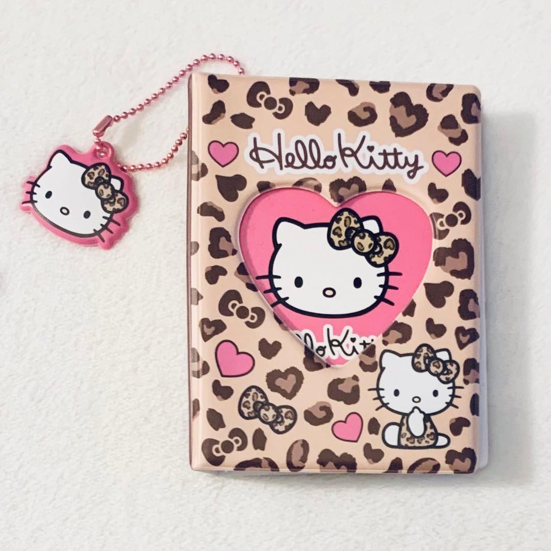 アベイル ハローキティ ヒョウ柄 トレカケース - メルカリ