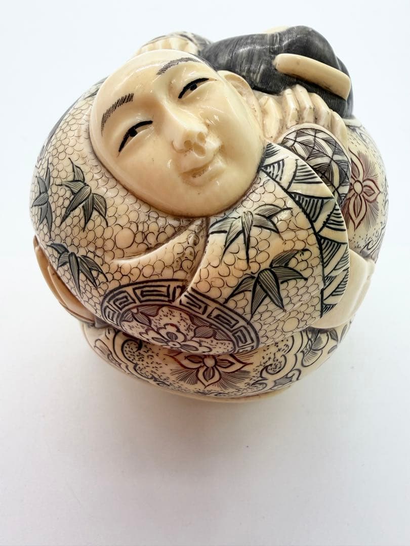 極上『浮世絵春画』 根付 置物 /重さ：300g 銘:正光 天然素材