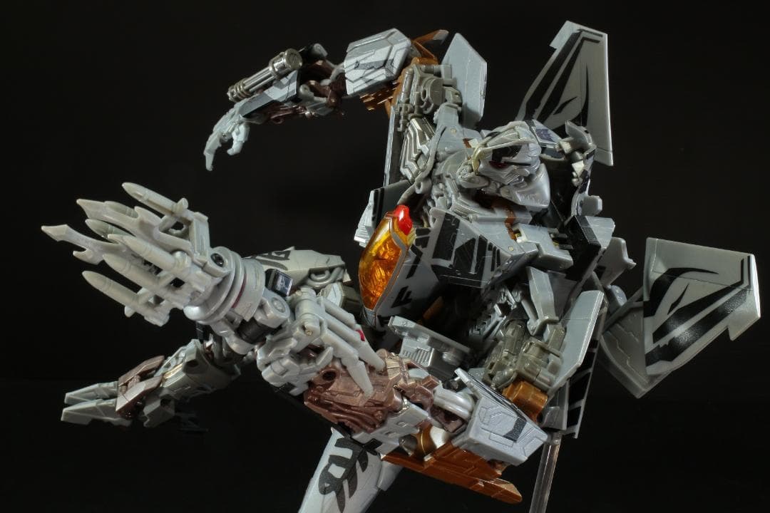 k*y様 中古 ハズブロ　スタースクリーム（海外版 MPM-01）