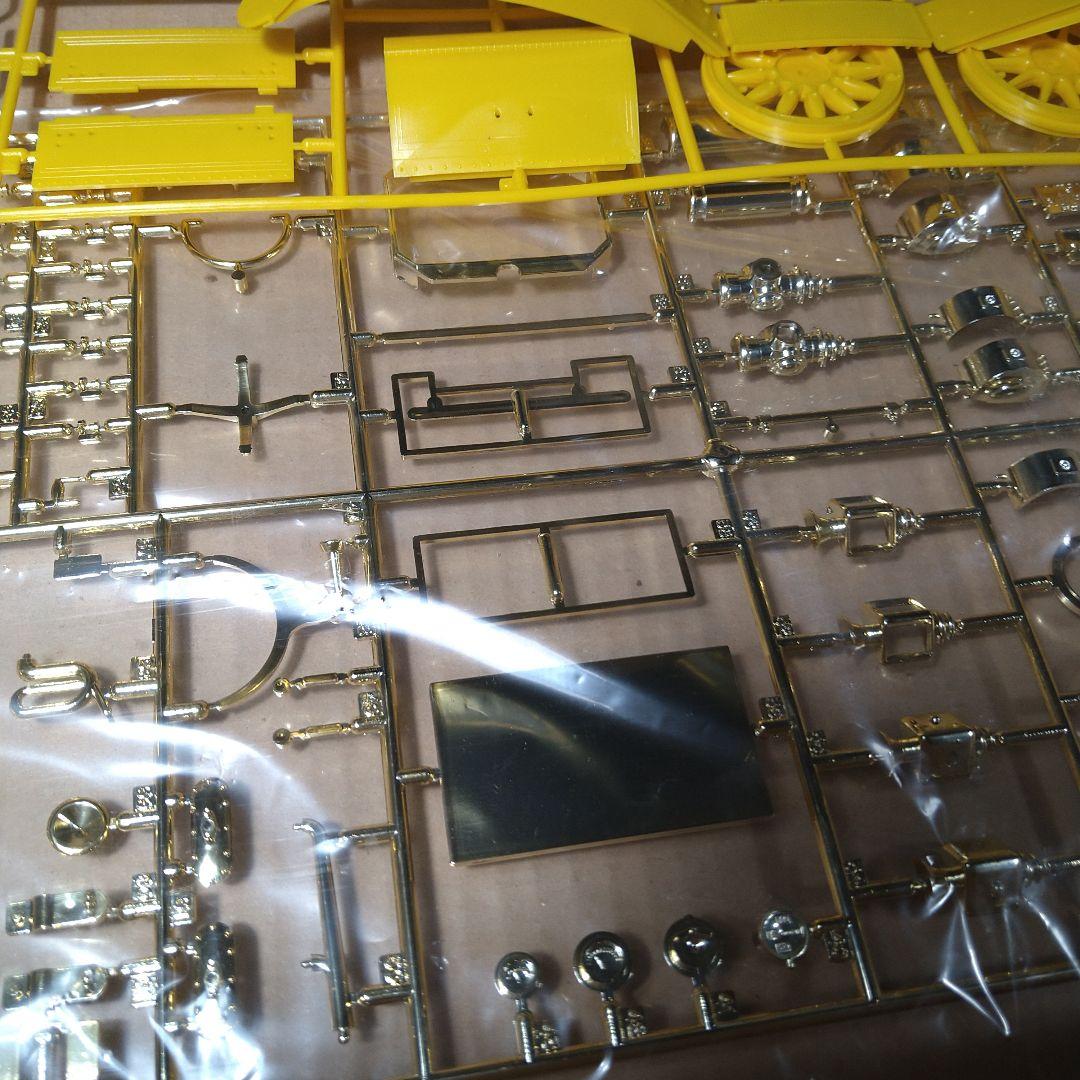 レトロ　スマイル　旧バンダイバンザイマーク　 マーサーレースアバウト 1/16