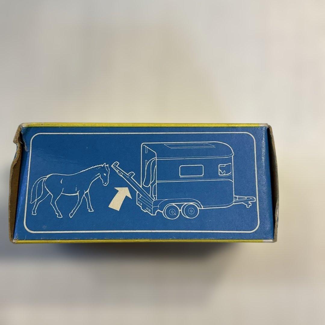 ミニカー　マッチボックス　43 ポニートレーラー