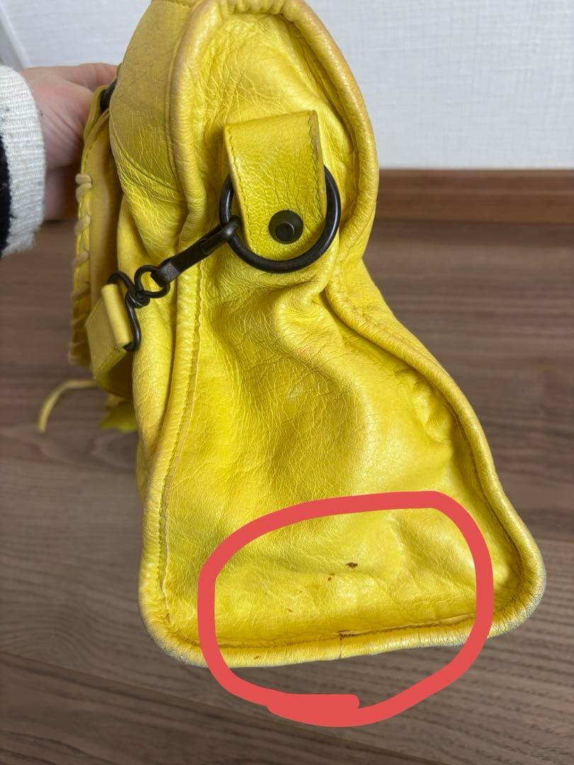 【汚れあり】　BALENCIAGAシティ　イエロー