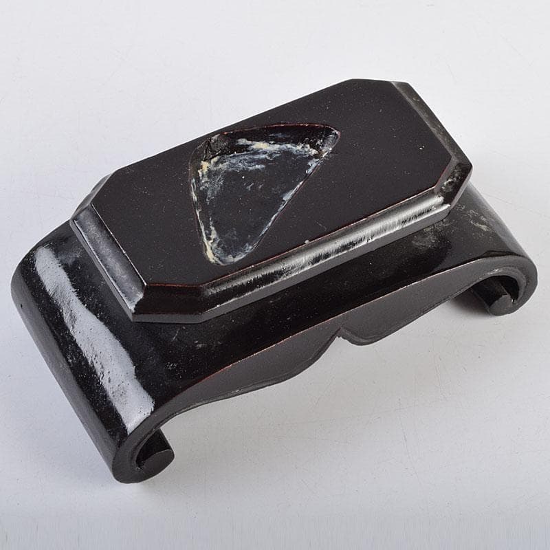 中国 玉石鶏血石彫刻 楼閣山水雕 置物 唐木台付 V R9267 - メルカリ