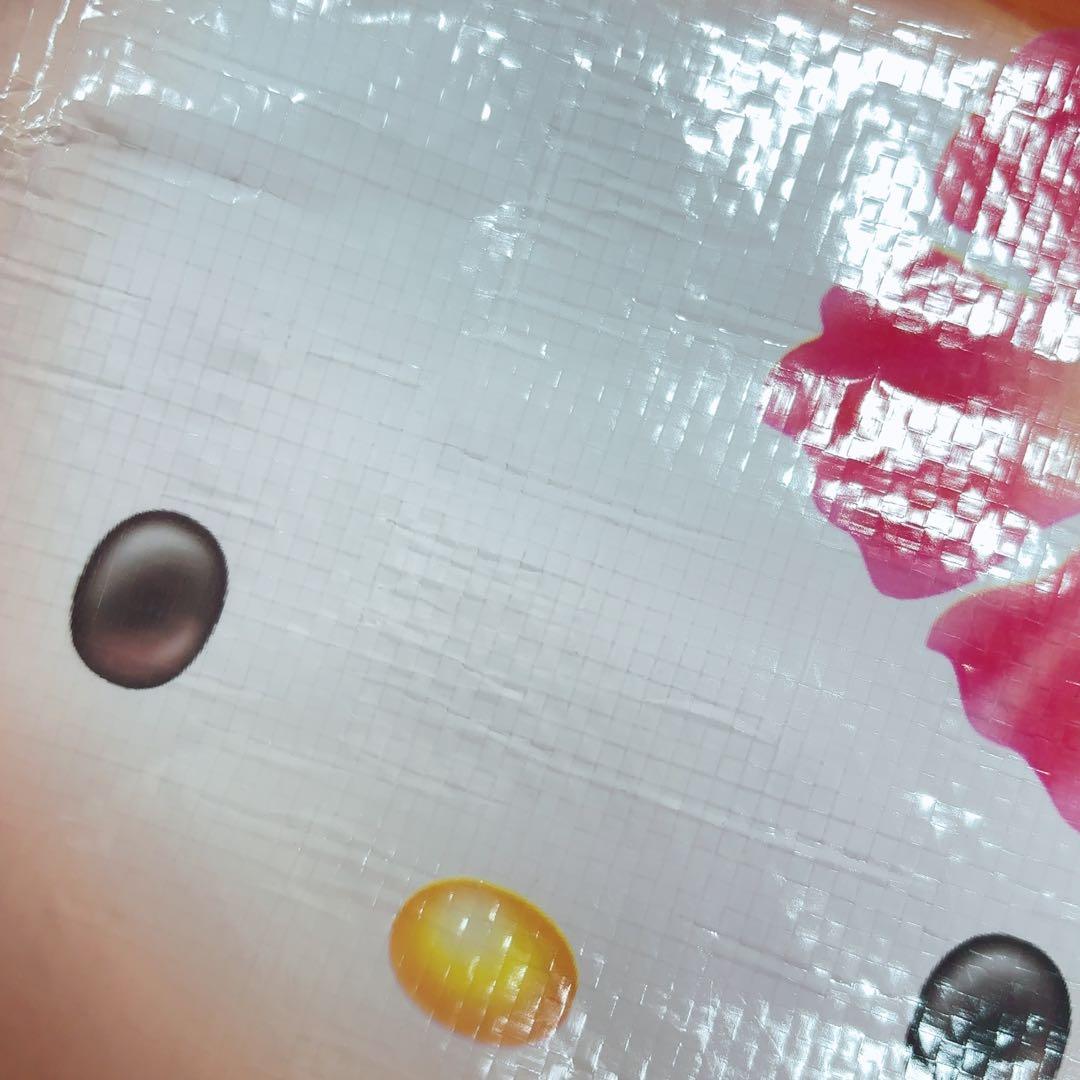 日焼けキティ　ビーチマット　レジャーシート